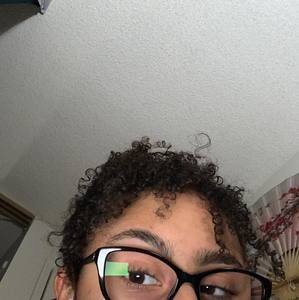 Meet your Posher, Santierra